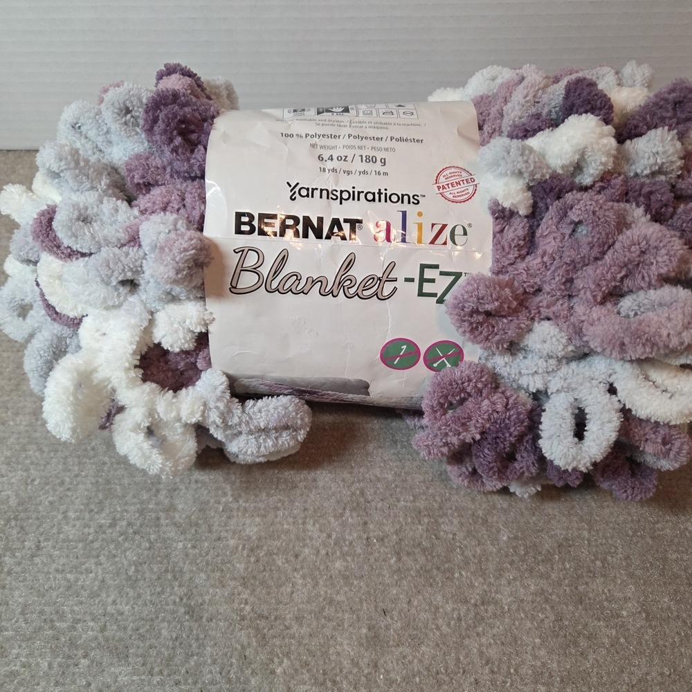 Bernat Alize Blanket-EZ Yarn Thistle Purple Grey White Loop Jumbo 6.4oz 18yds